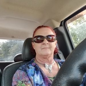 Meet your Posher, Joyce